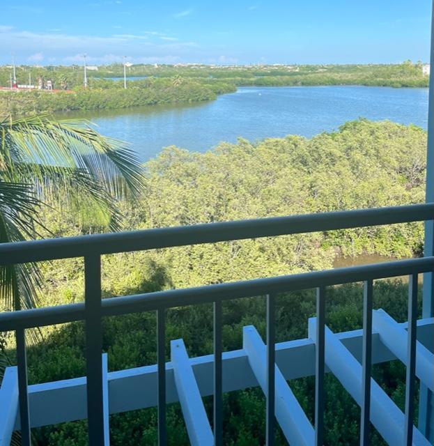 Building Photo - 1901 S Roosevelt Blvd