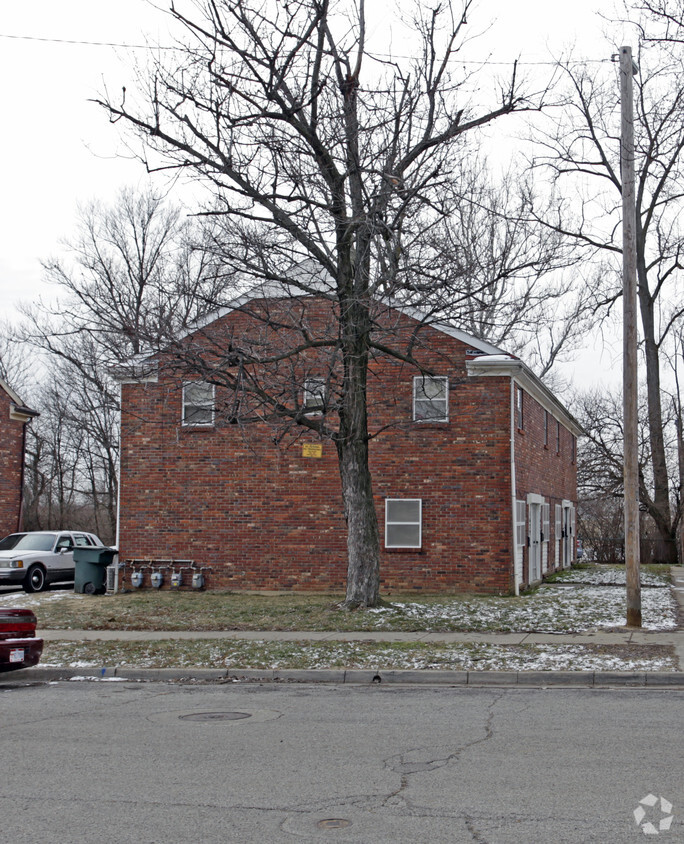 Building Photo - 1629 Kings Mill Ct