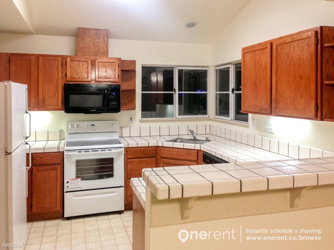 Foto principal - 1759 Parkview Green Cir