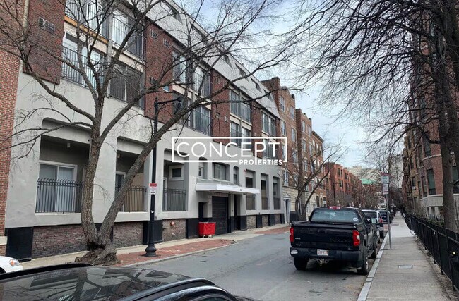 Foto del edificio - 47 Symphony Rd