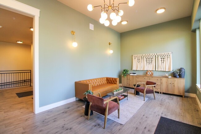 Building Photo - Osprey Point