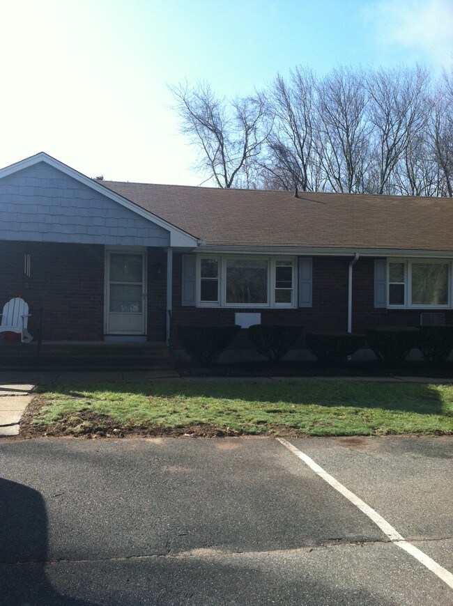 16 Sunset Ln, Bolton, CT 06043 Apartments Bolton, CT