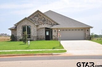 Building Photo - 1575 Skidmore Ln