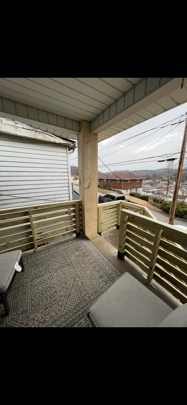 Building Photo - 1155 Fort Henry Ave