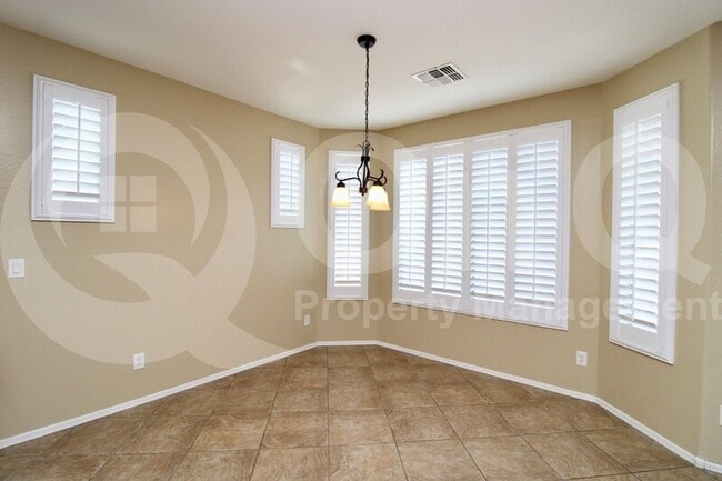 Building Photo - 21061 N Bustos Way