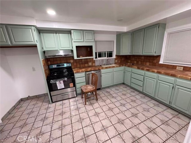 Building Photo - 2106 E Cortez St