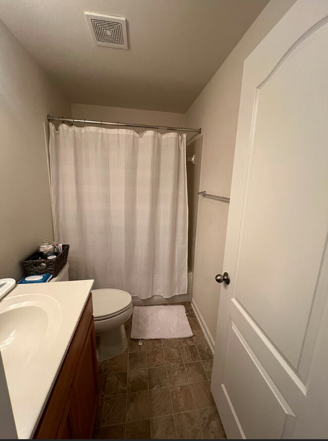 Foto del edificio - 3728 Foote St NE