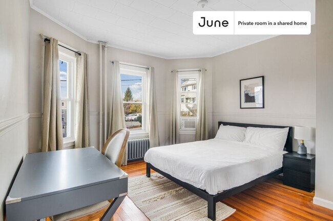 Building Photo - Room in Shared 3 bed/1 bath home in Somerville