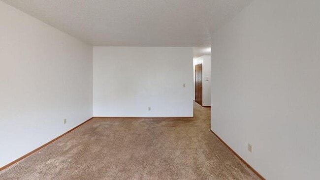 Building Photo - 2738 Gateway Ave