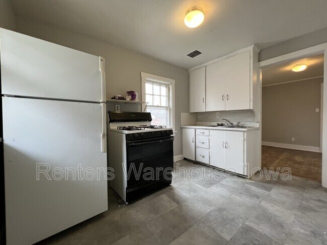 Foto del edificio - 3903 University Ave