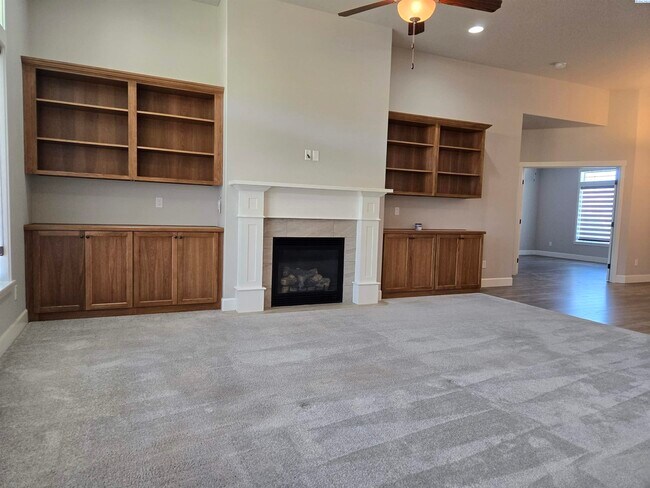 Foto del edificio - Short Term Rental Rental in Kennewick w/Lawn Care