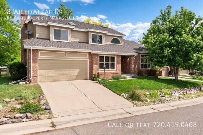 Foto del edificio - 8 Willowleaf Dr