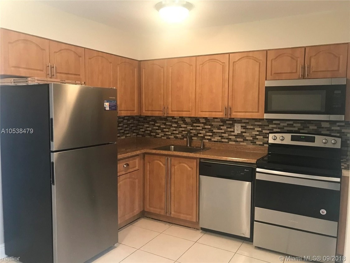 3 br, 1 bath - 2124 Garfield St - 3 br, 1 bath  - 2124 Garfield St