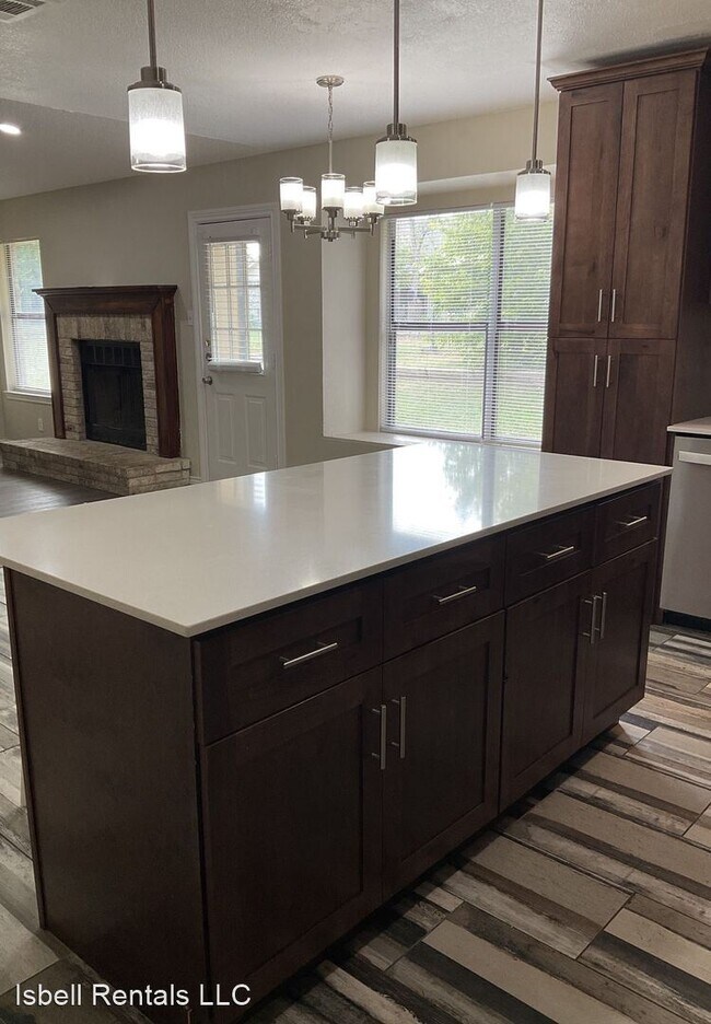 Foto del edificio - 3 br, 2 bath House - 1502 August Drive