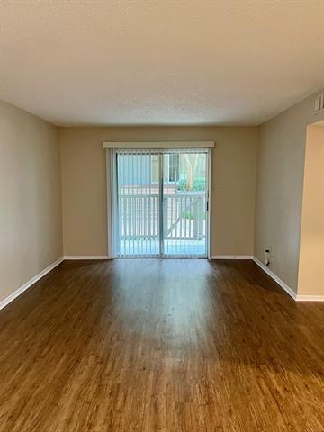 Foto del edificio - 4859 Cedar Springs Rd