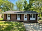 Primary Photo - Beautiful 3BR/2BA home with massive fenced...