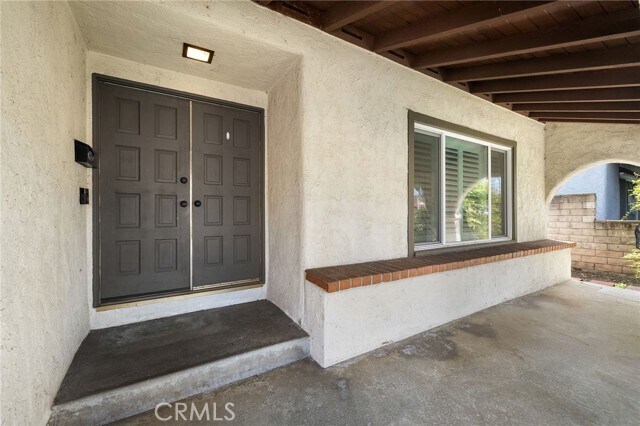 Foto del edificio - 17824 Hoffman Ave