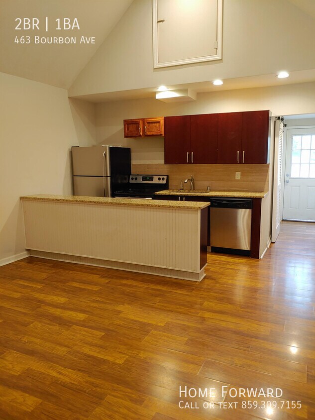 Primary Photo - 463 Bourbon Ave