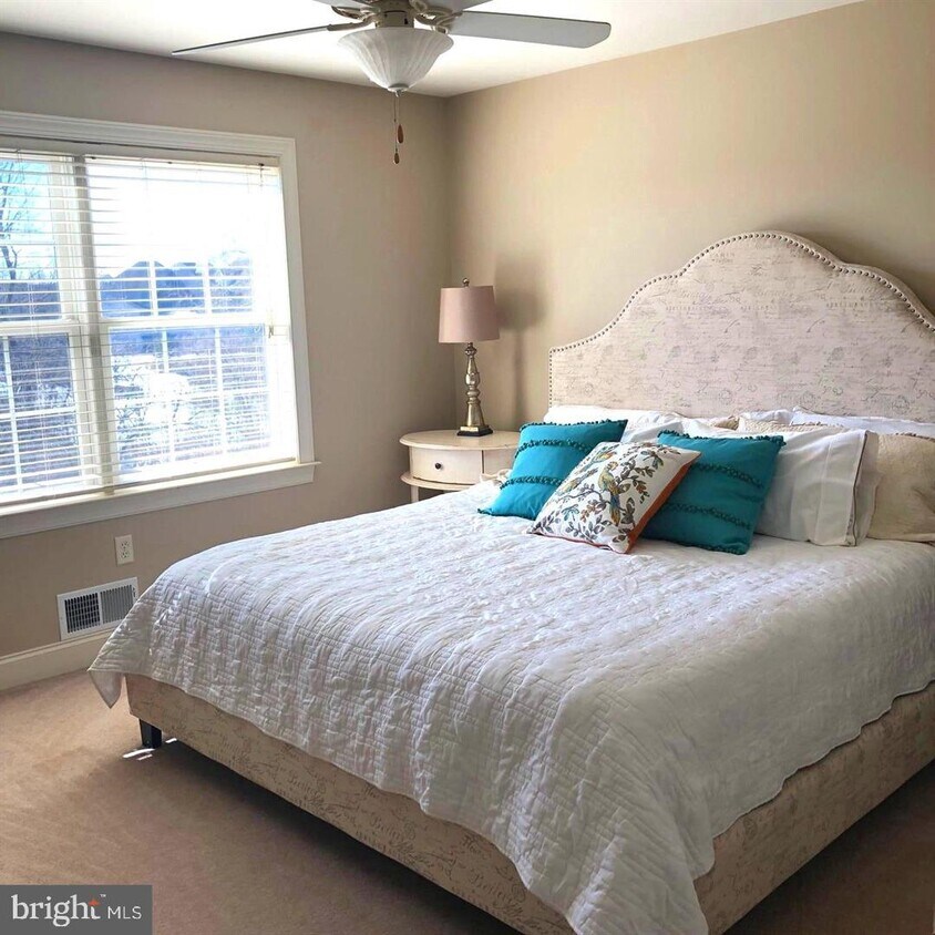 Foto principal - 4745 Augusta Dr