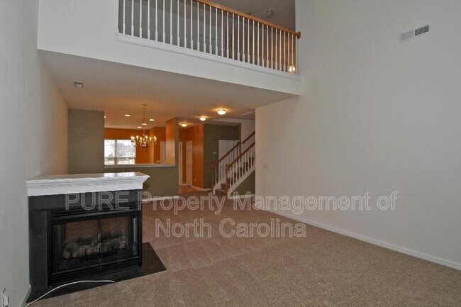 Foto del edificio - 4762 Grier Farm Ln