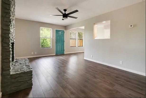 Building Photo - 411 Parkhill Cove