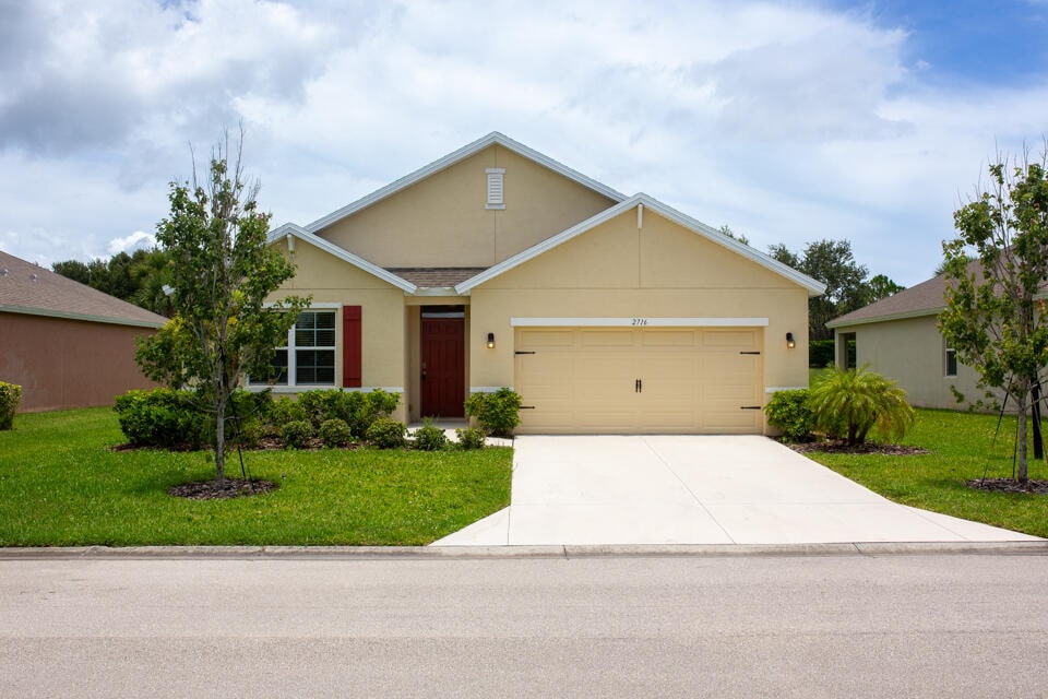 Foto principal - 2716 Granville Mnr SW