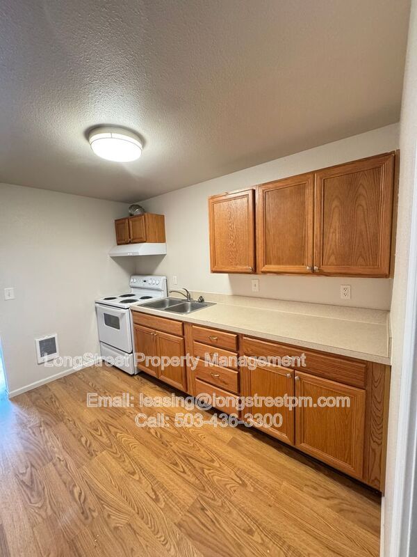 Foto del edificio - 234 NW 21st St