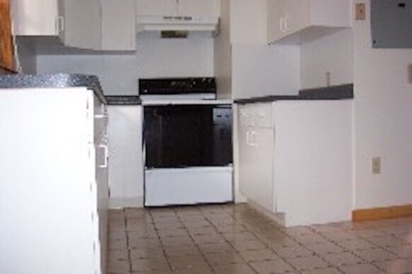 Primary Photo - 19 Ham St