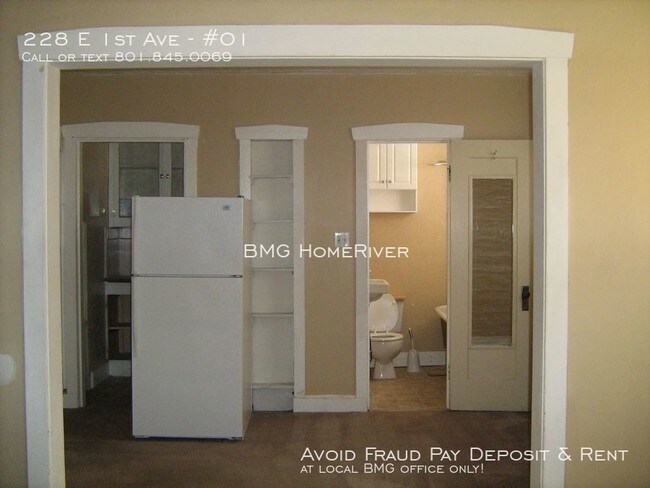 Foto del edificio - 228 E 1st Ave