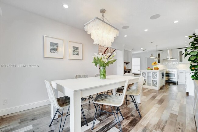 Building Photo - 203 Ocean Dunes Cir