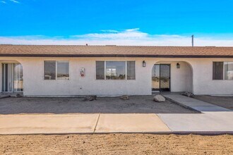 Building Photo - 74077 Cactus Dr