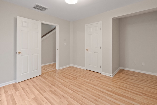 Building Photo - 8177 Millwright Ln