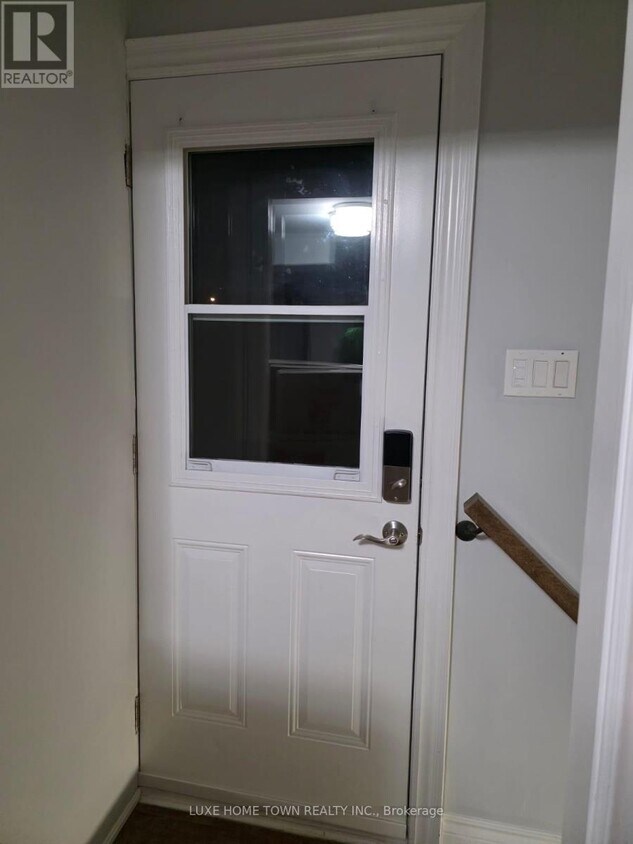 Photo principale - 125 Alicewood Ct