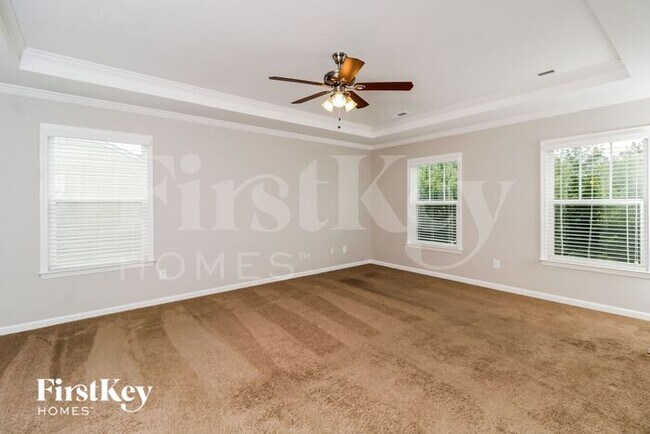 Building Photo - 6608 Championship Dr