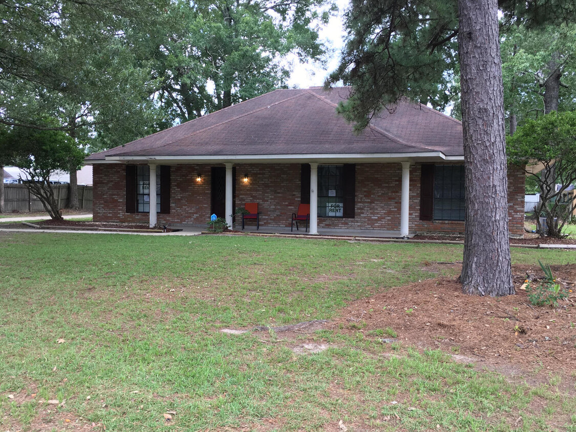 Primary Photo - Jackson Place Subdivision Home