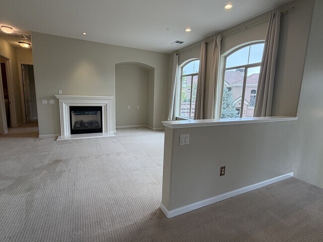 Foto del edificio - 9900 Wilbur May Pkwy