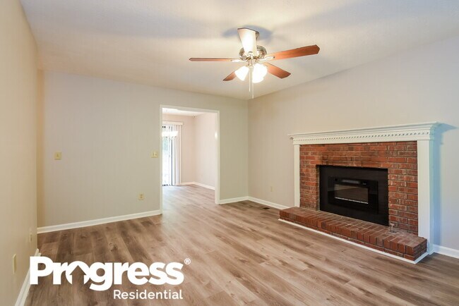 Building Photo - 188 Cherokee Village Dr