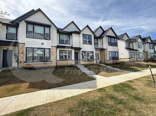 Foto del edificio - 285 Buck Ridge Dr