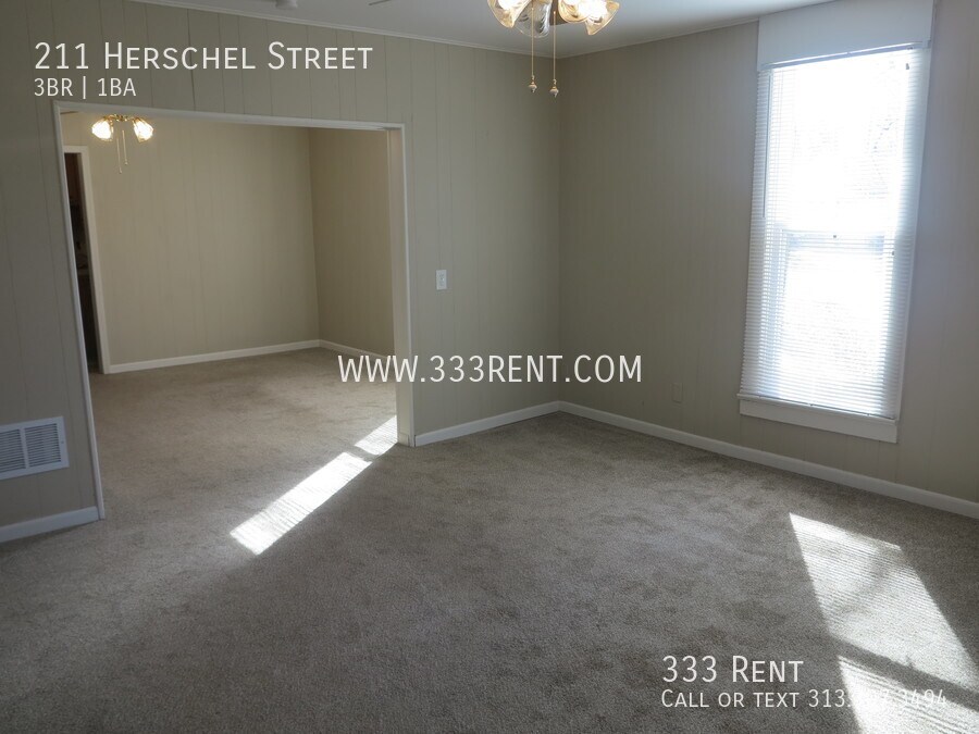 211 Herschel St, Belton, MO 64012 House Rental in Belton, MO