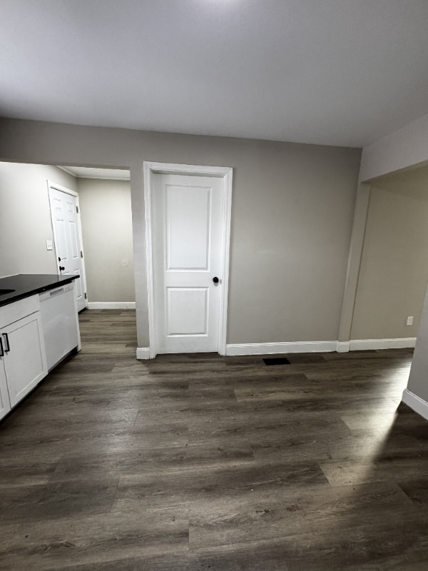 Building Photo - 212 Stevens Ave