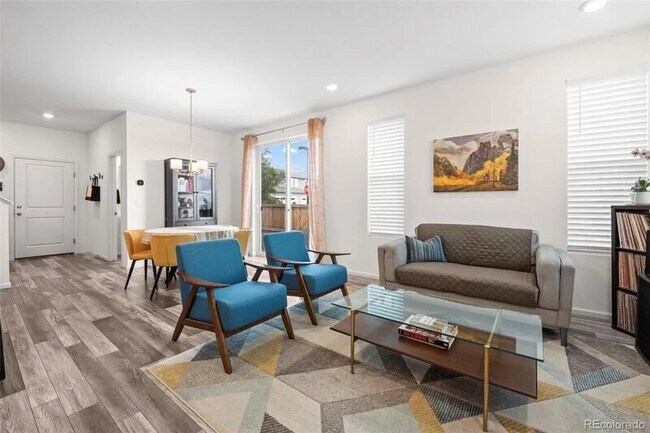 Foto del edificio - 13770 Ash Cir