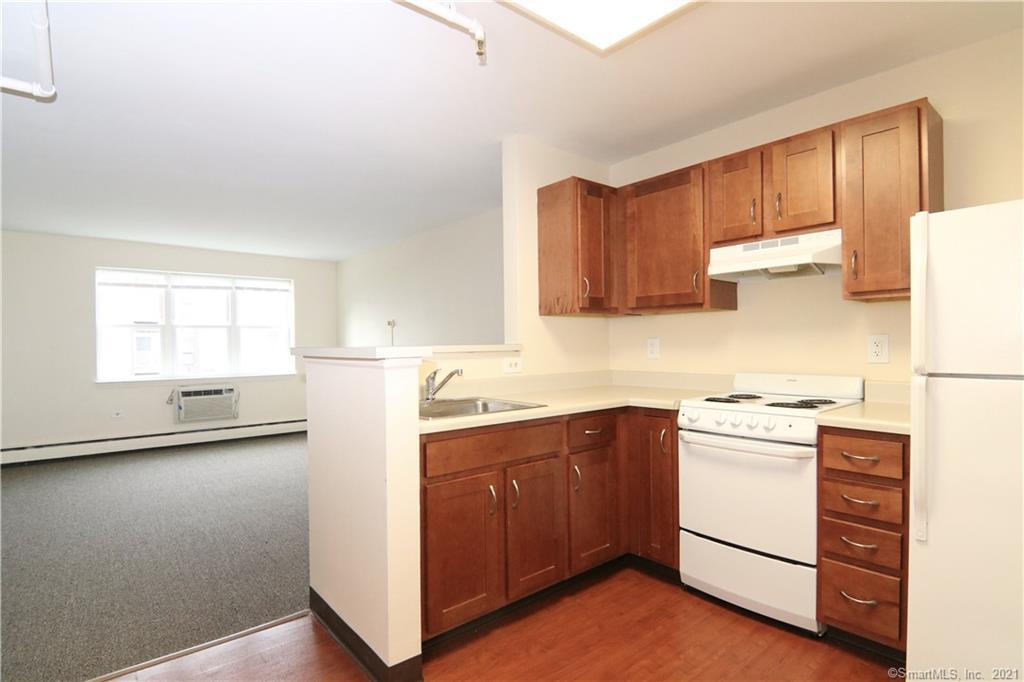 Primary Photo - 18 Quintard Terrace
