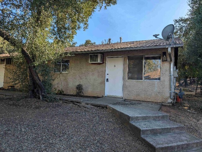 Building Photo - 349 Table Mountain Blvd