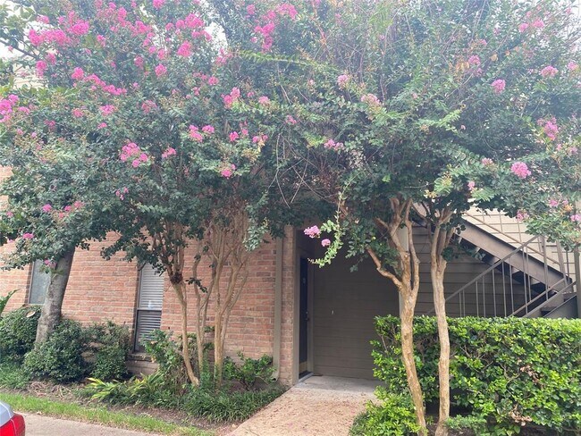 Foto del edificio - 10051 Westpark Dr