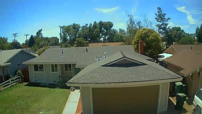 Foto del edificio - 5509 Kermit Ln