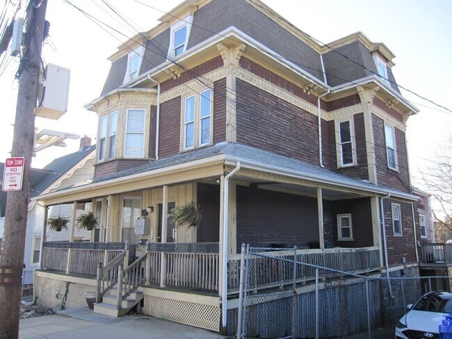 Foto del edificio - 22 Woodworth St