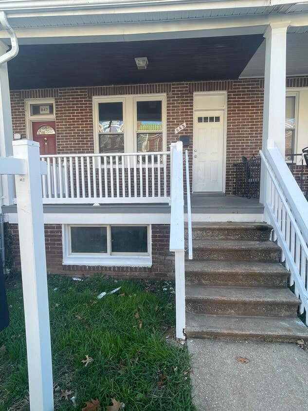 Foto principal - 645 Dumbarton Ave