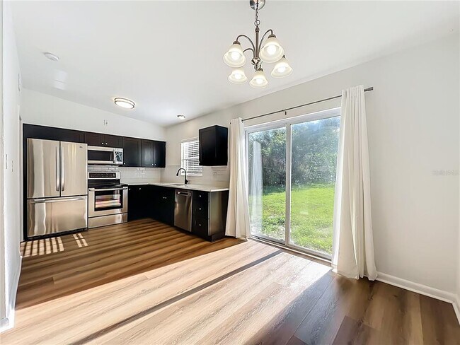 Foto del edificio - 2001 Conway Gardens Rd