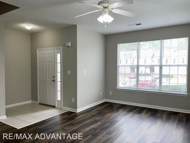 Foto del edificio - 3 br, 2.5 bath House - 7322 Wagon Wheel Ct