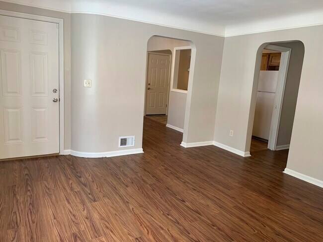 Foto del edificio - 953 Covedale Ave
